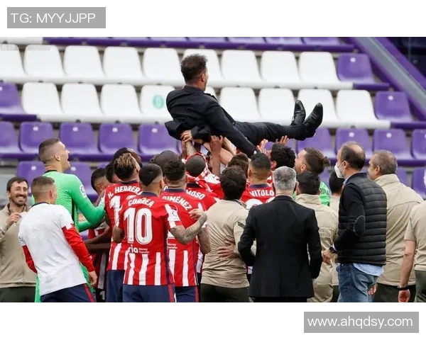 马竞客场战胜塞维利亚，苏亚雷斯破门助球队跻身前四！