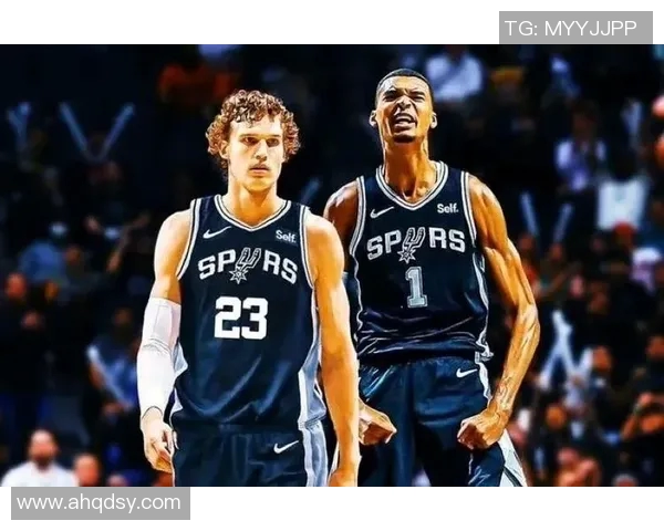 马刺签约顶级自由球员,重返总冠军争夺战 马刺签约顶级自由球员,重返总冠军争夺战