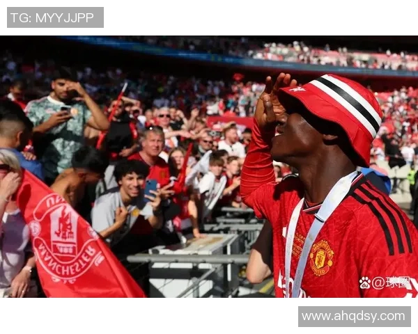 马丁内利的崛起之路:从青训小将到足球场上的耀眼明星 马丁内利的崛起之路:从青训小将到足球场上的耀眼明星