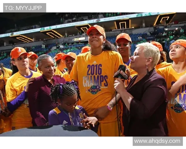 帕楚利亚的传奇之路：从篮球新星到职业生涯的辉煌转折