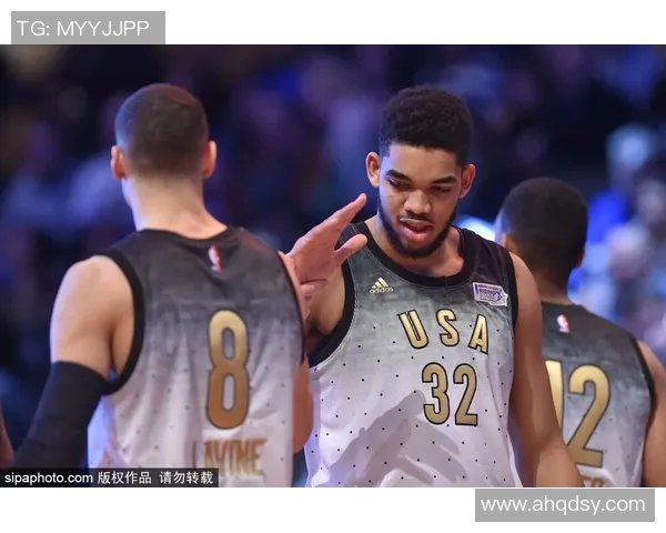 卡尔安东尼唐斯如何在NBA赛场上重塑自己的职业生涯与球队价值