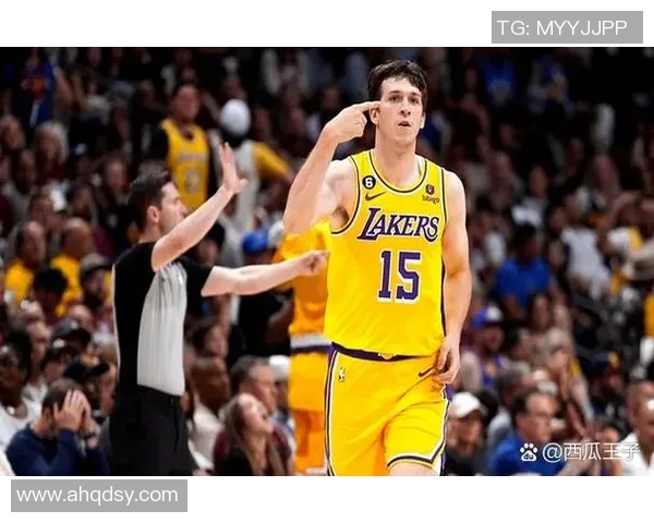 湖人对火箭詹姆斯历史战绩分析及近期表现回顾 湖人对火箭詹姆斯历史战绩分析及近期表现回顾
